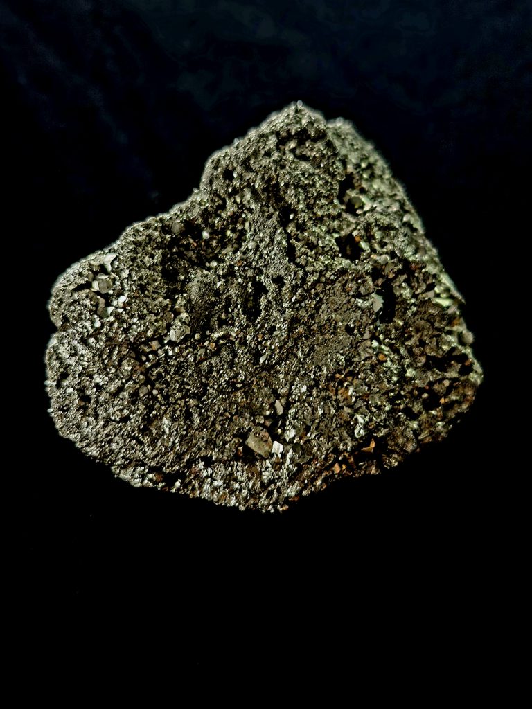 Pyrita Raw