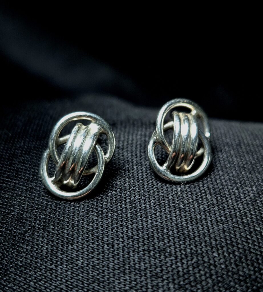 STERLING SILVER CRUMBLE EARRINGS