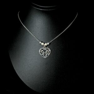 STERLING SILVER HEARTS PENDANT NECKLACE