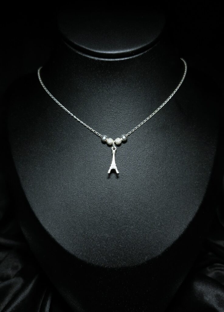 STERLING SILVER EIFFEL TOWER NECKLACE