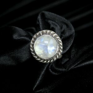 STERLING SILVER MOONSTONE RING 925