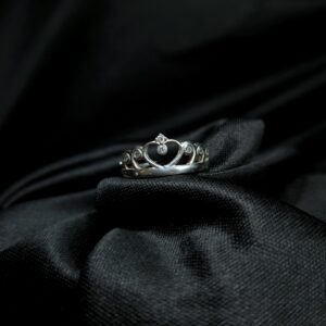 STERLING SILVER CROWN RING
