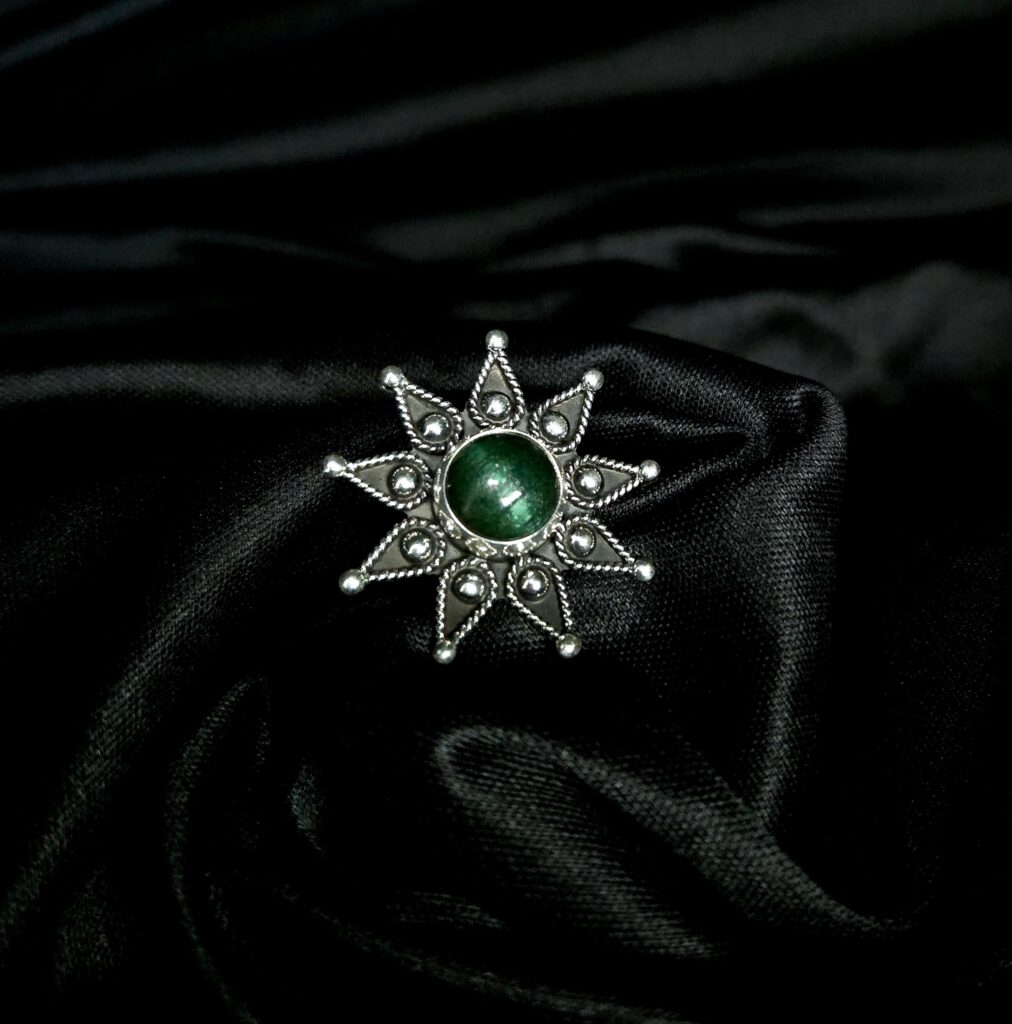 STAR AVENTURINE GREEN STERLING SILVER RING